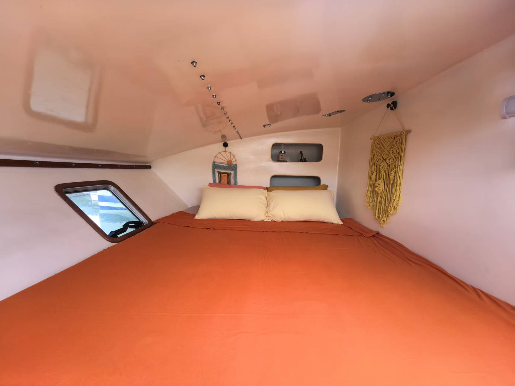 Andaman Dream double cabin with orange bedding