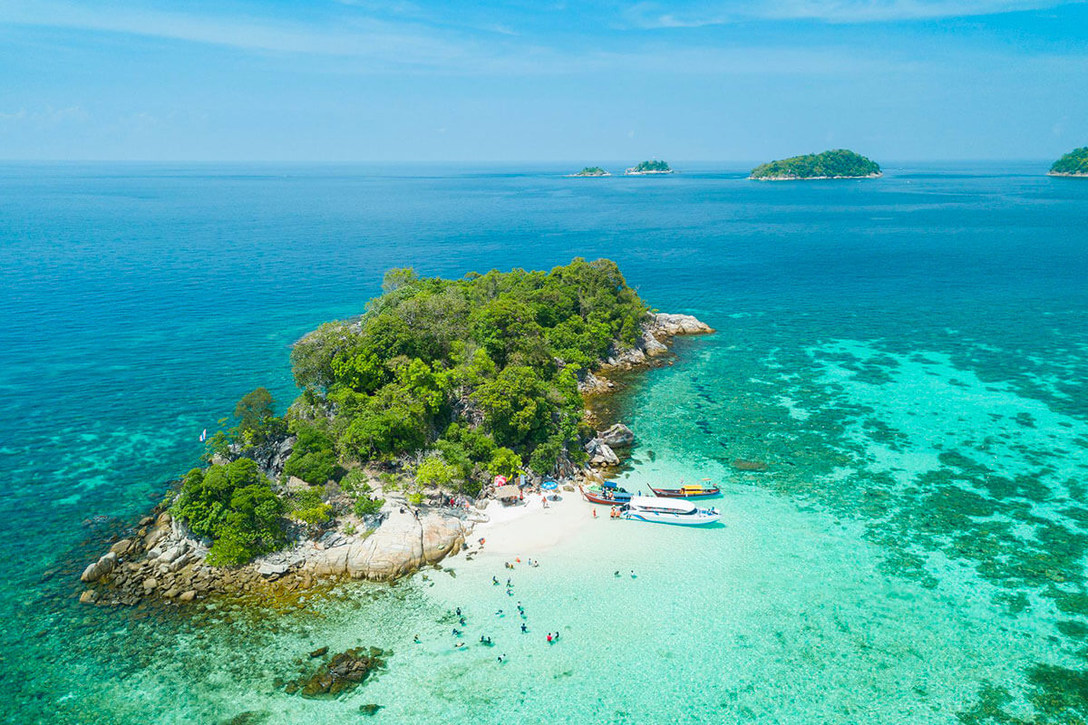 8 Days / 7 Nights – Butang Islands Expedition